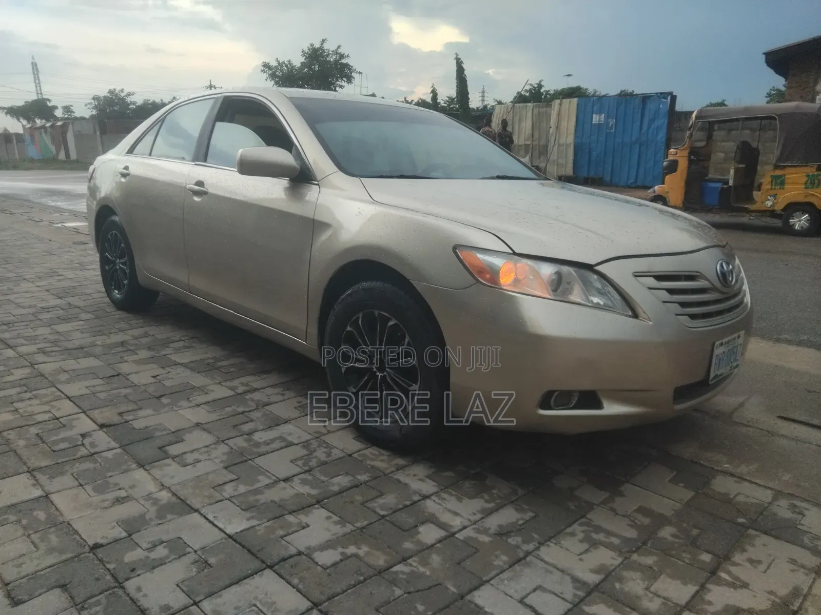 Toyota Camry 2008 Gold