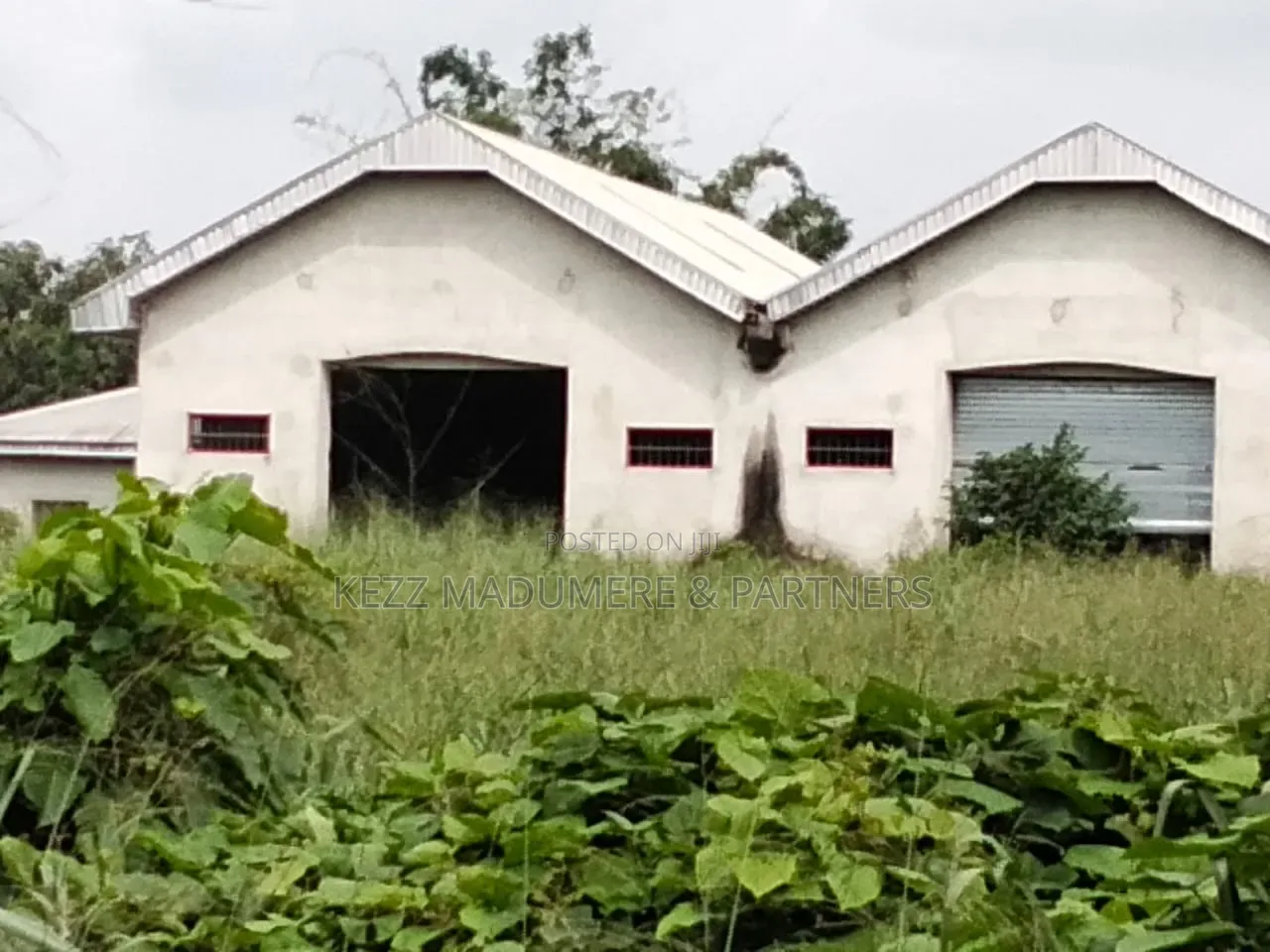 For Sale: Twin Warehouse On 5200 Sqmtrs At Idoro Rd,Uyo Akwa Ibom