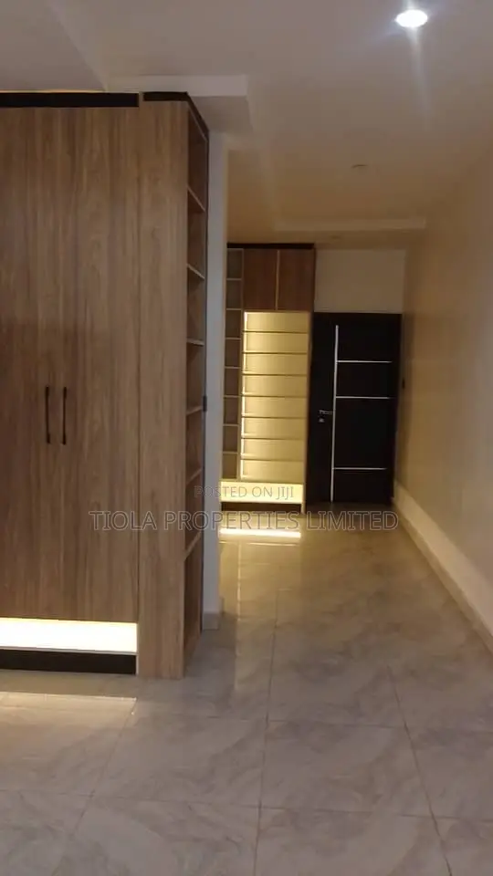 4bdrm Duplex in Peachville Estate, Kaura for rent