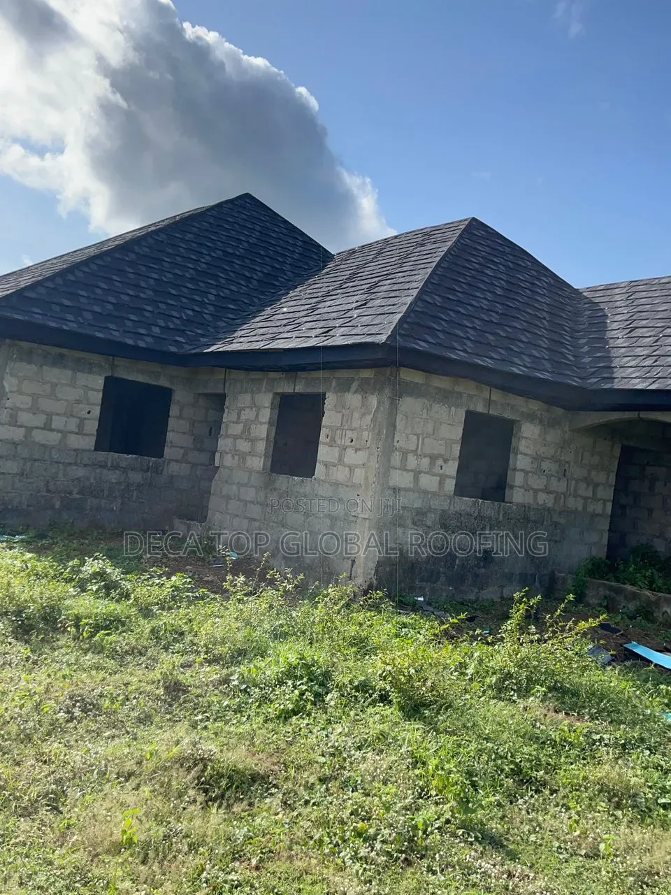 Shingle Design Black and White Stone Coated Roofing Sheets