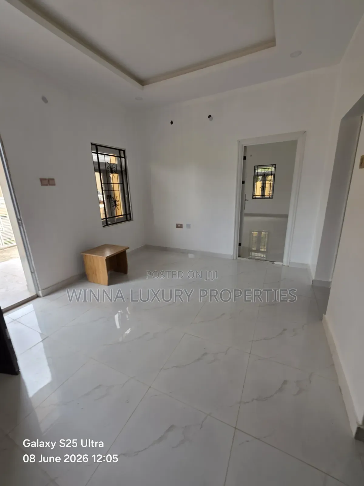 4bdrm Duplex in Manor Estate, Gaduwa for rent