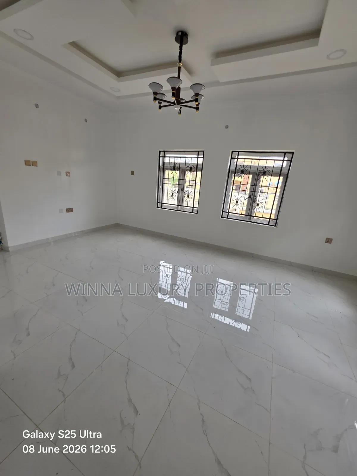 4bdrm Duplex in Manor Estate, Gaduwa for rent