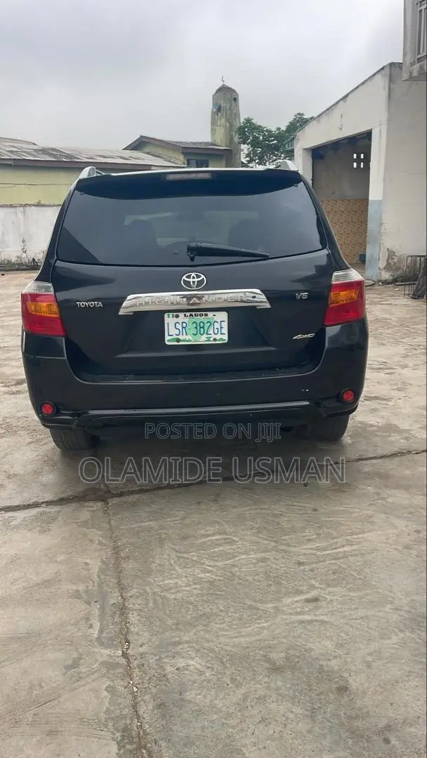 Toyota Highlander Limited 2010 Black