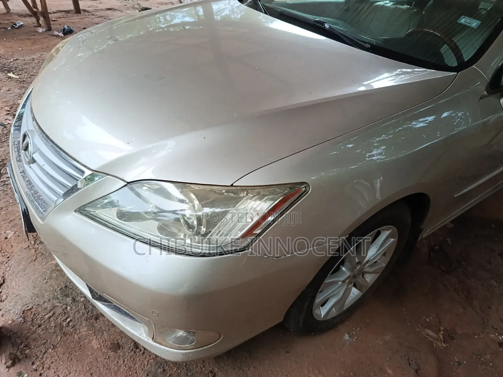 Lexus ES 350 2010 Gold