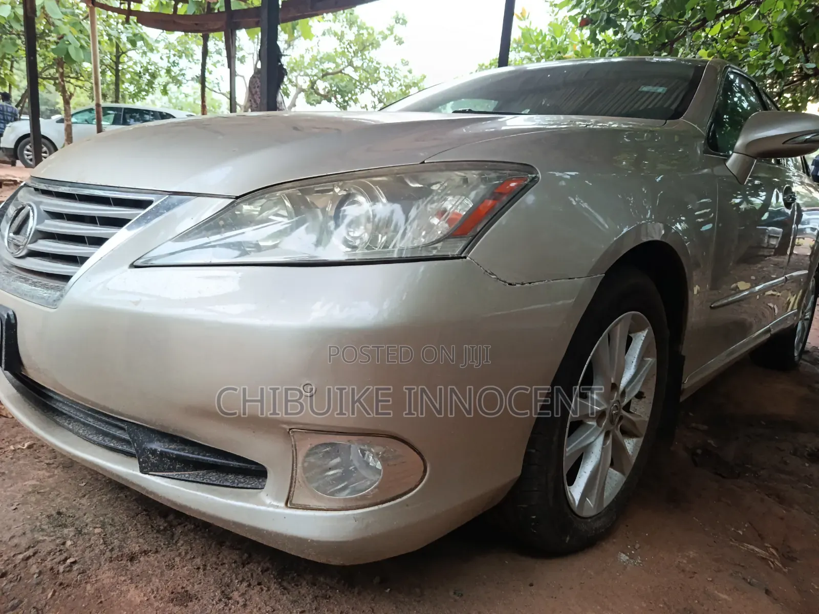 Lexus ES 350 2010 Gold