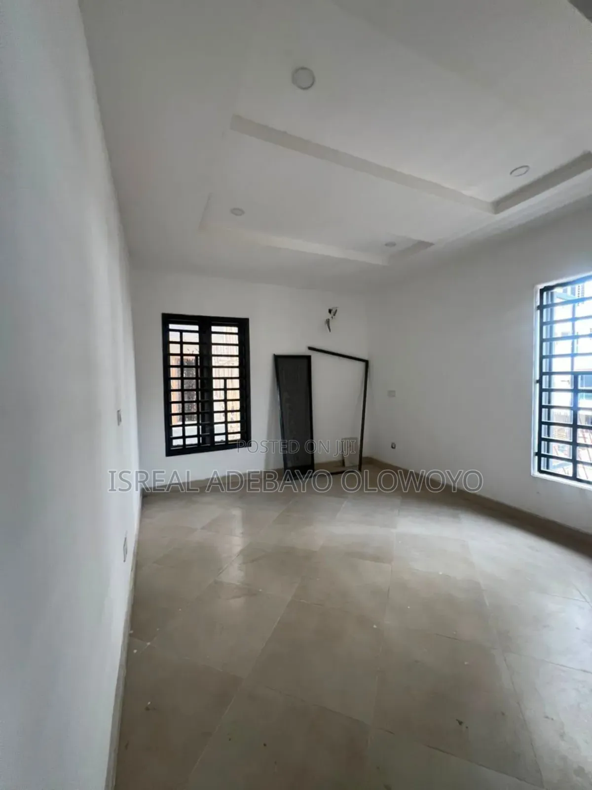 4bdrm Apartment in Lekki Phase 1 for rent
