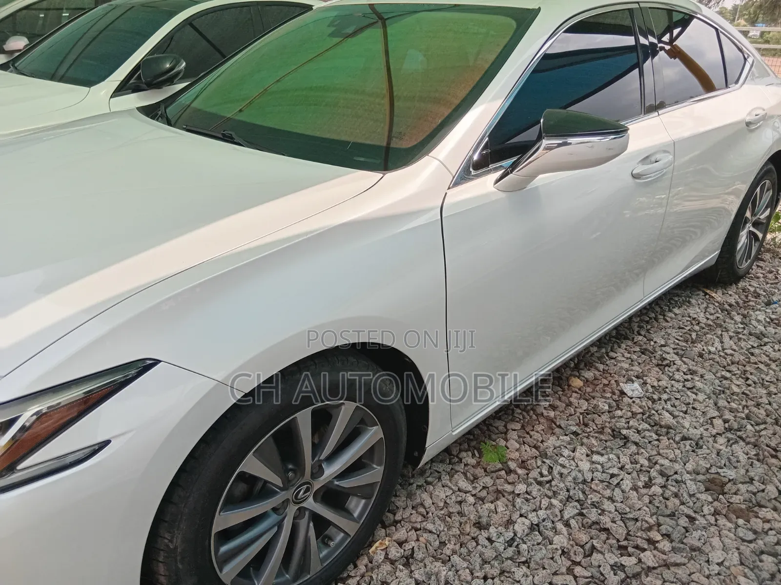 Lexus ES 350 Ultra Luxury FWD 2019 Off white