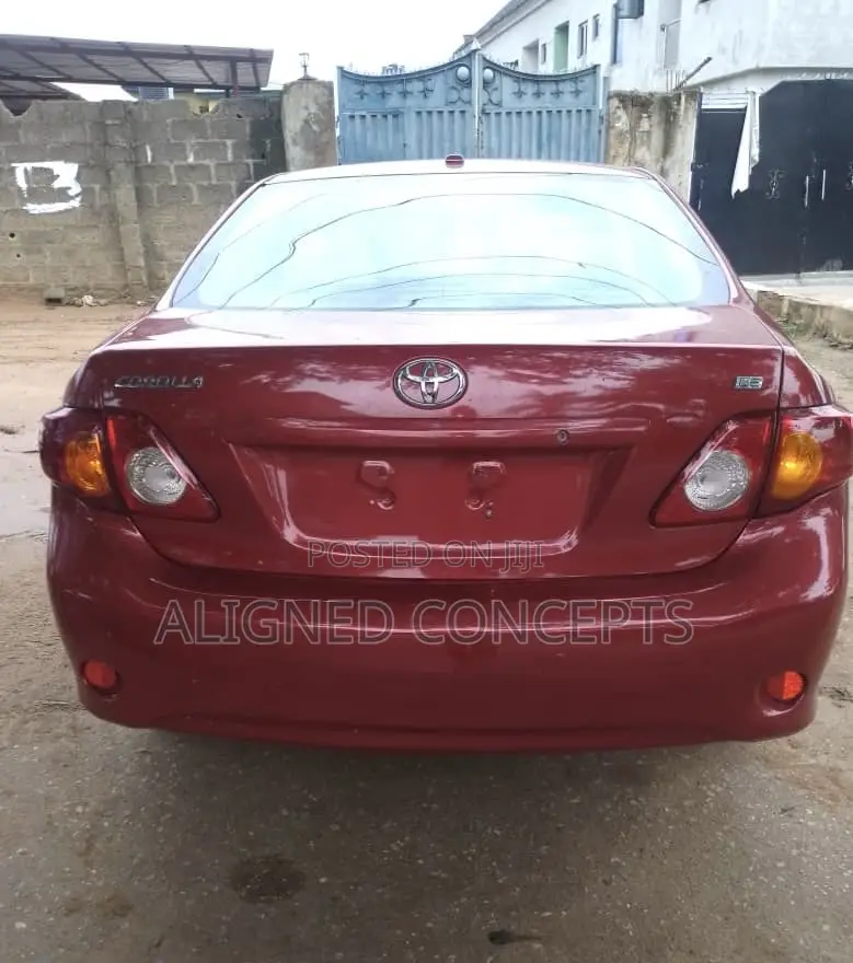Toyota Corolla LE 4dr Sedan (1.8L 4 cyl 4A) 2009 Red