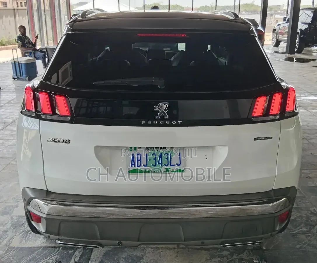 Peugeot 3008 2022 Off white