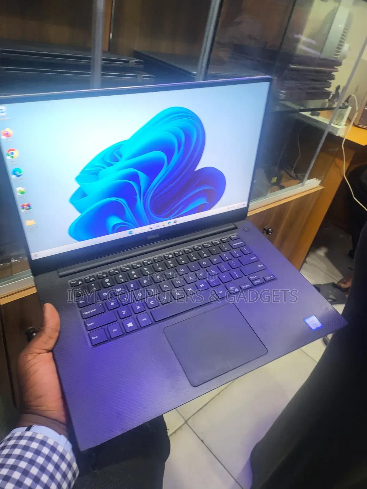 Laptop Dell Precision 15 5520 16GB Intel Core i7 SSD 256GB