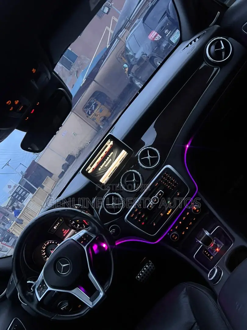 Mercedes-Benz GLA-Class 2016 Silver