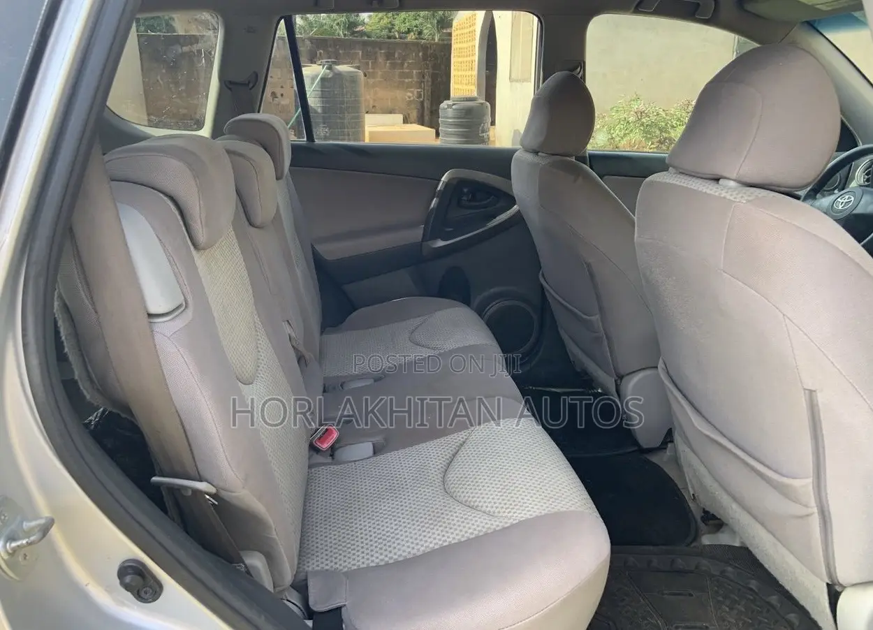 Toyota RAV4 2008 Silver