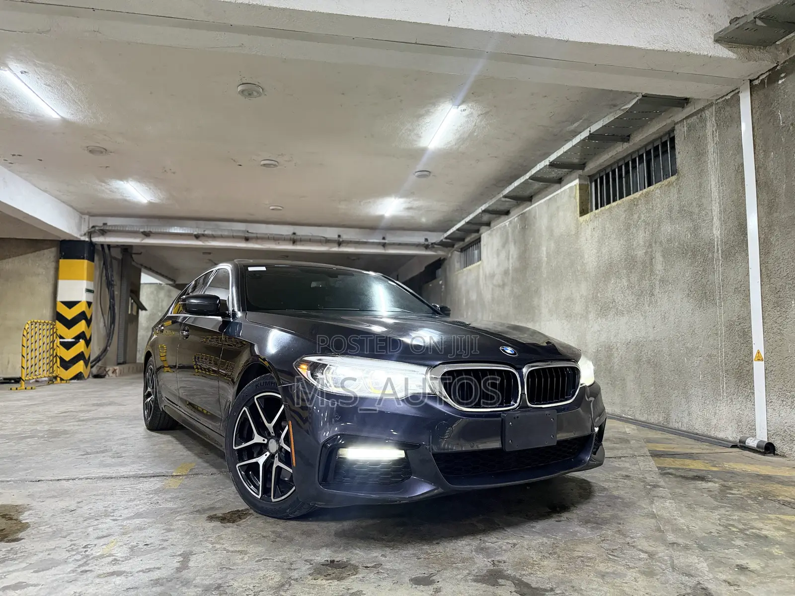 BMW 530i 2018 Gray