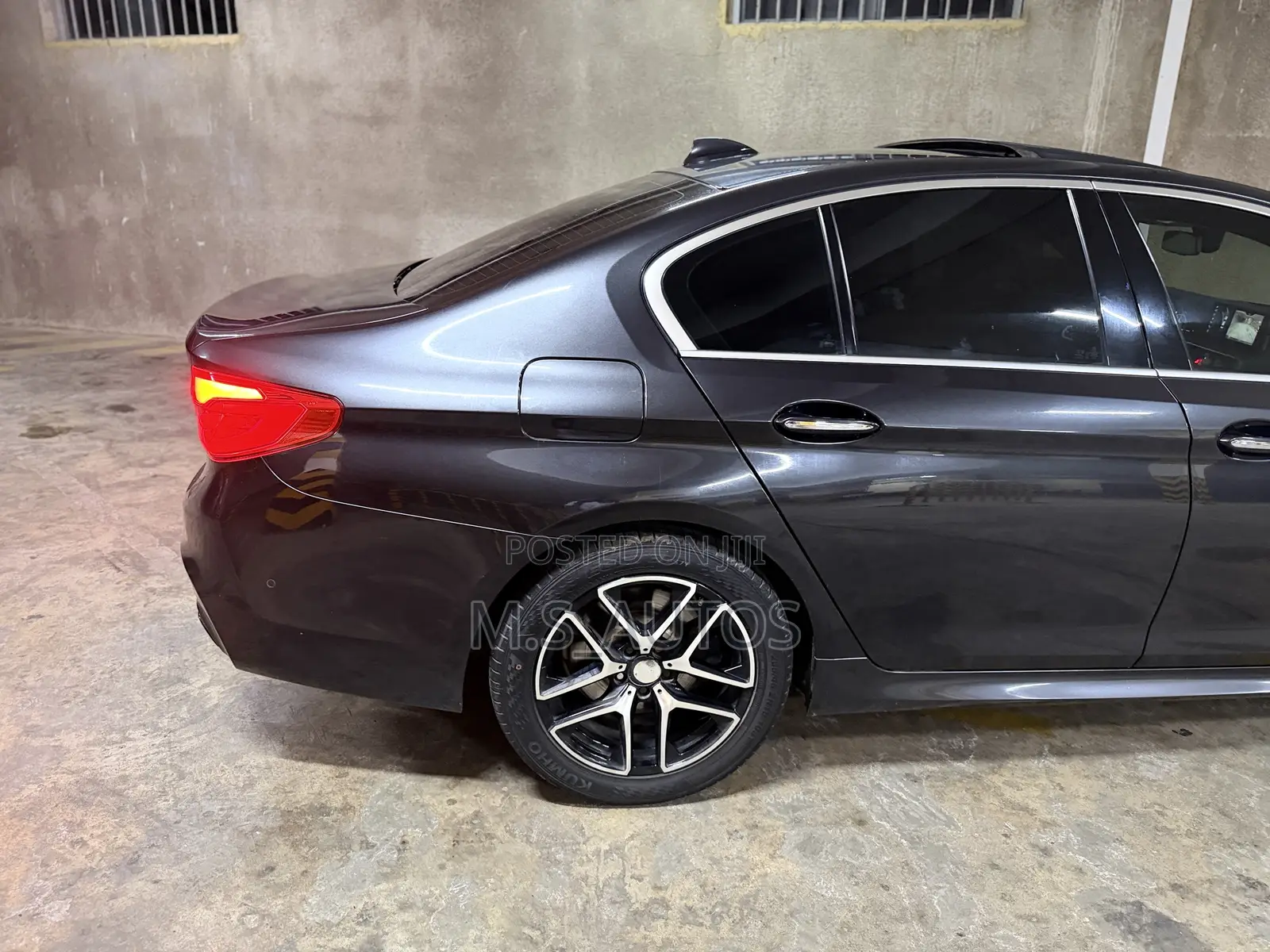 BMW 530i 2018 Gray