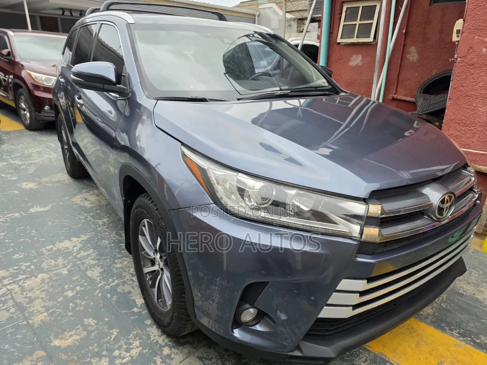 Toyota Highlander 2017 Blue