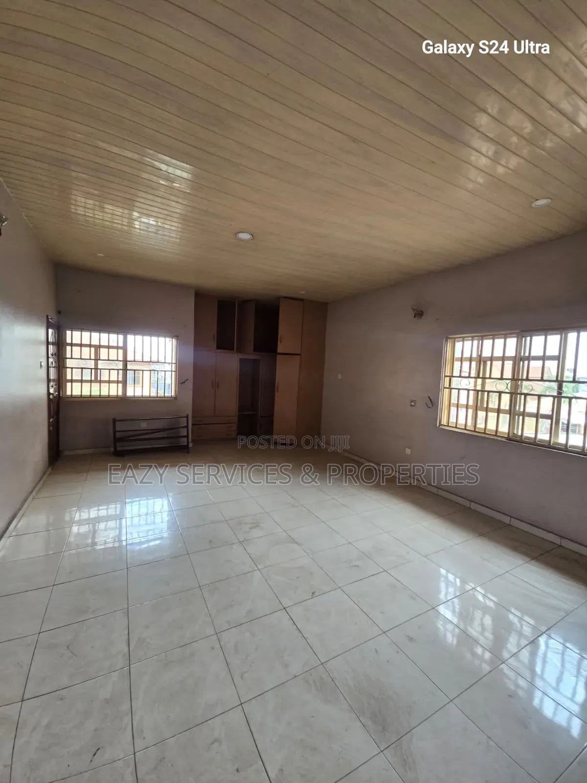 5bdrm Duplex in Gated And Secured, Badore for sale