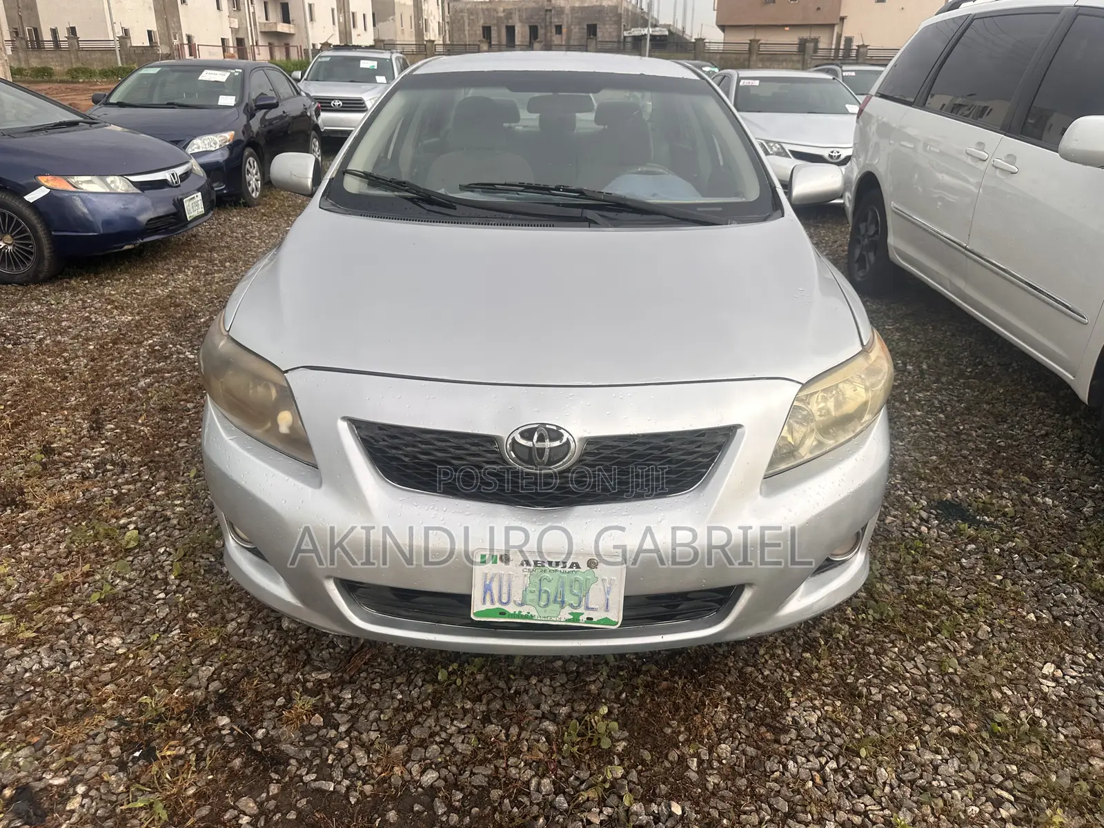 Toyota Corolla LE 4dr Sedan (1.8L 4cyl 4A) 2010 Silver