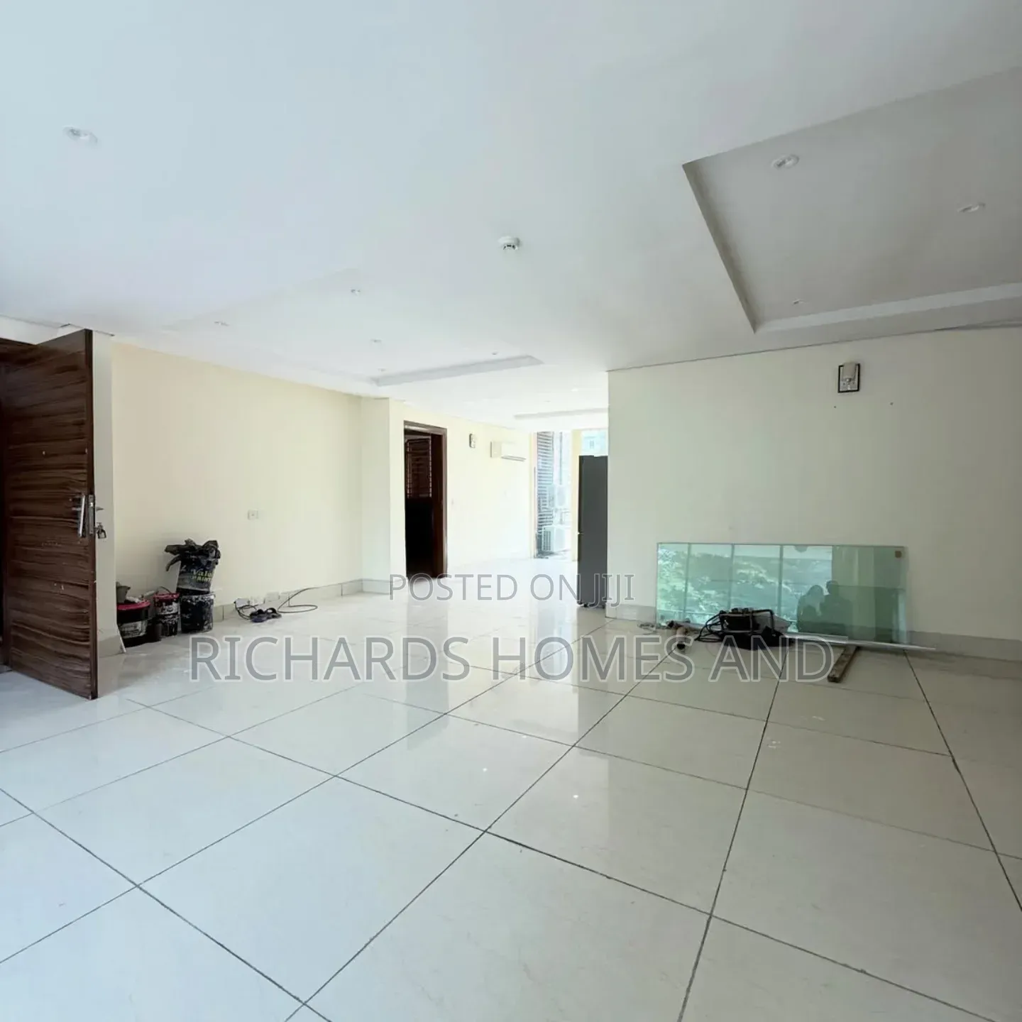 4bdrm Apartment in Old Ikoyi for rent