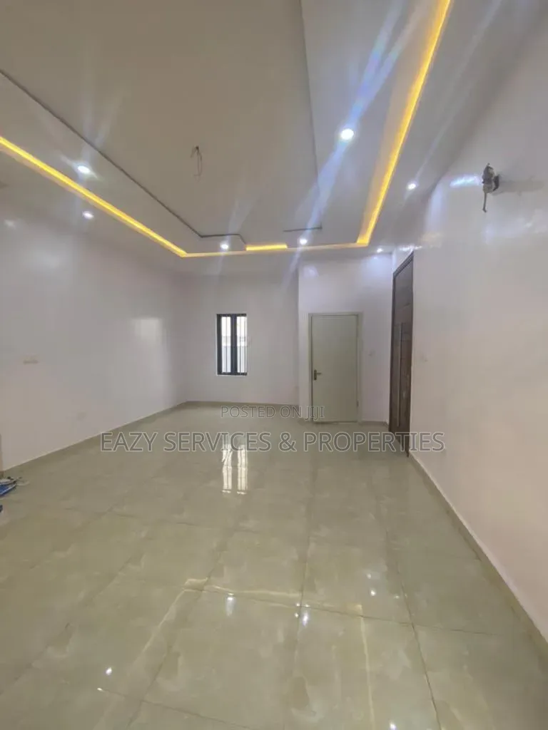4bdrm Duplex in Gated And Secured, Agungi for rent