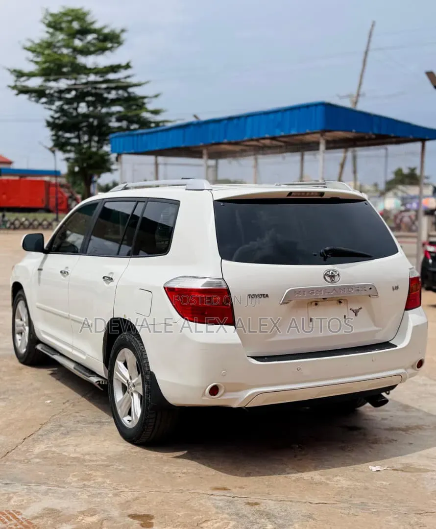 Toyota Highlander 2008 White