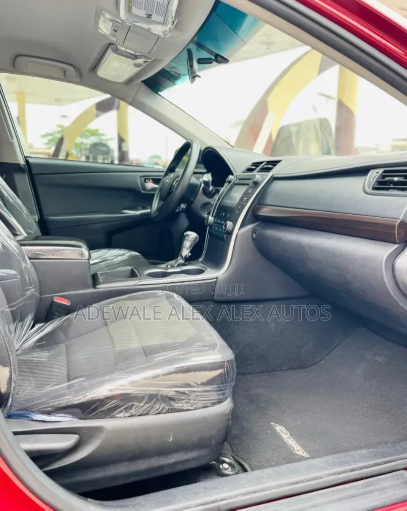 Toyota Camry 2017 Burgundy