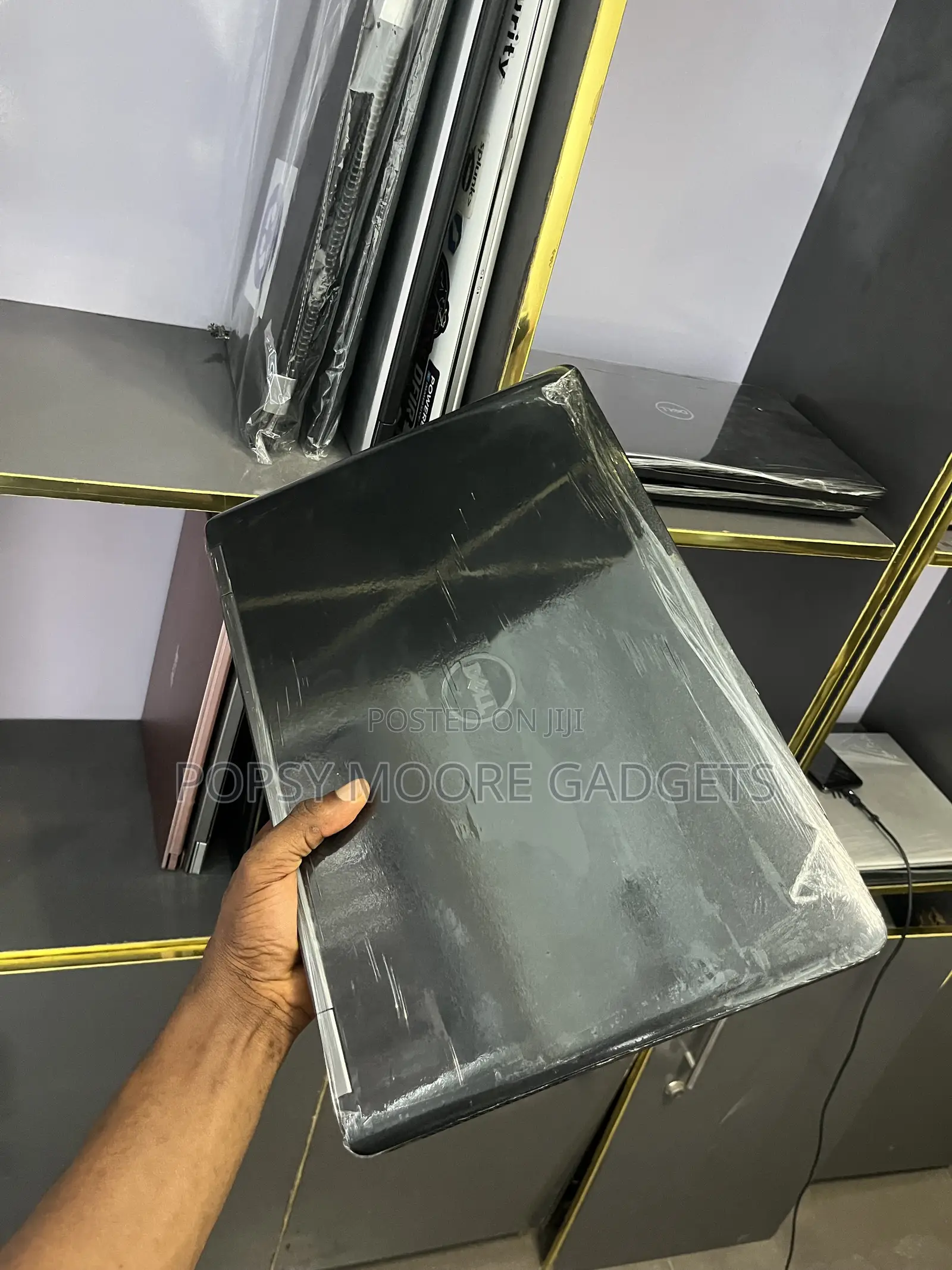 Laptop Dell Latitude 5550 8GB Intel Core i7 SSD 128GB