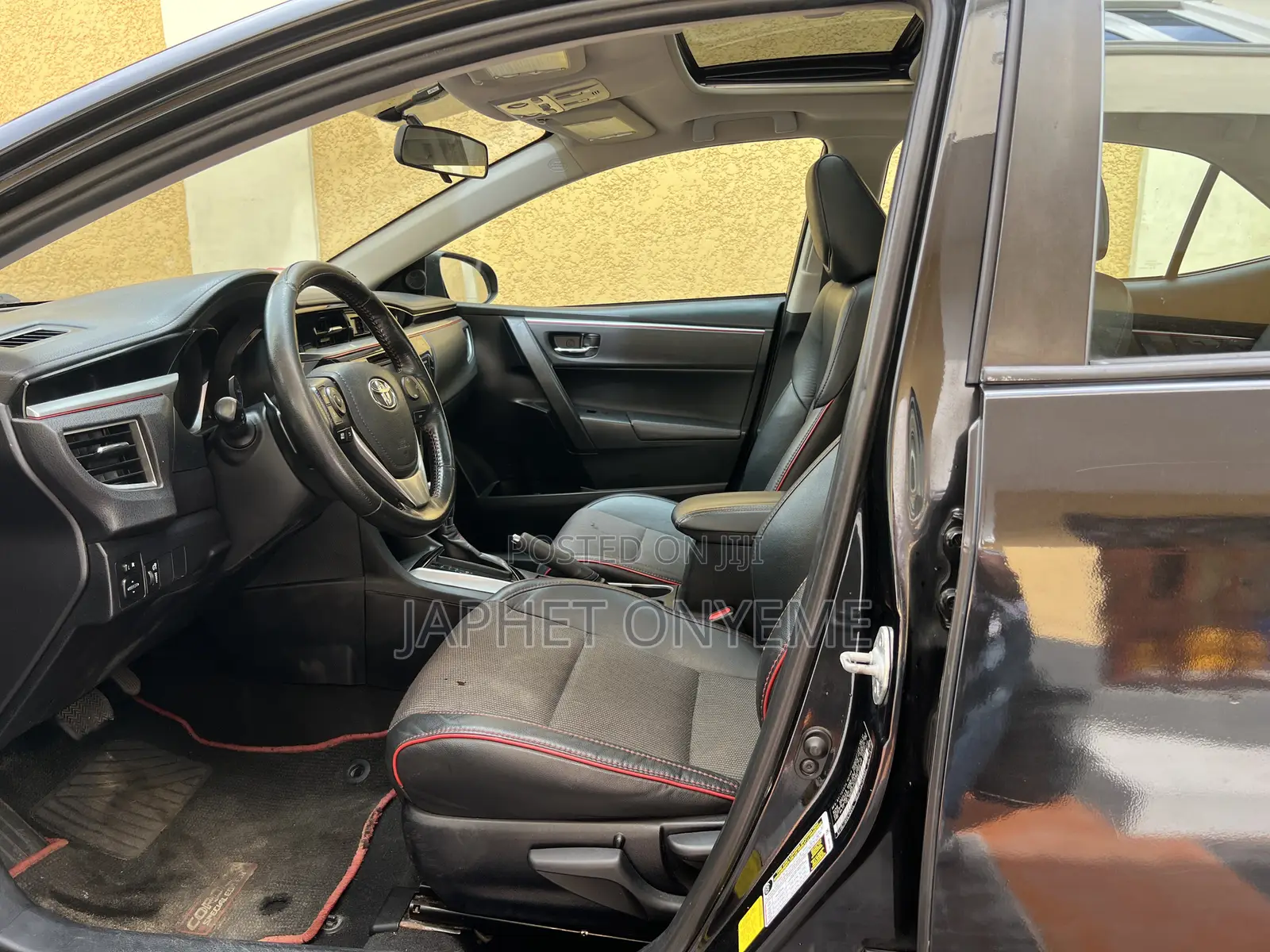Toyota Corolla S w/Special Edition Pkg (1.8L 4cyl CVT) 2016 Black