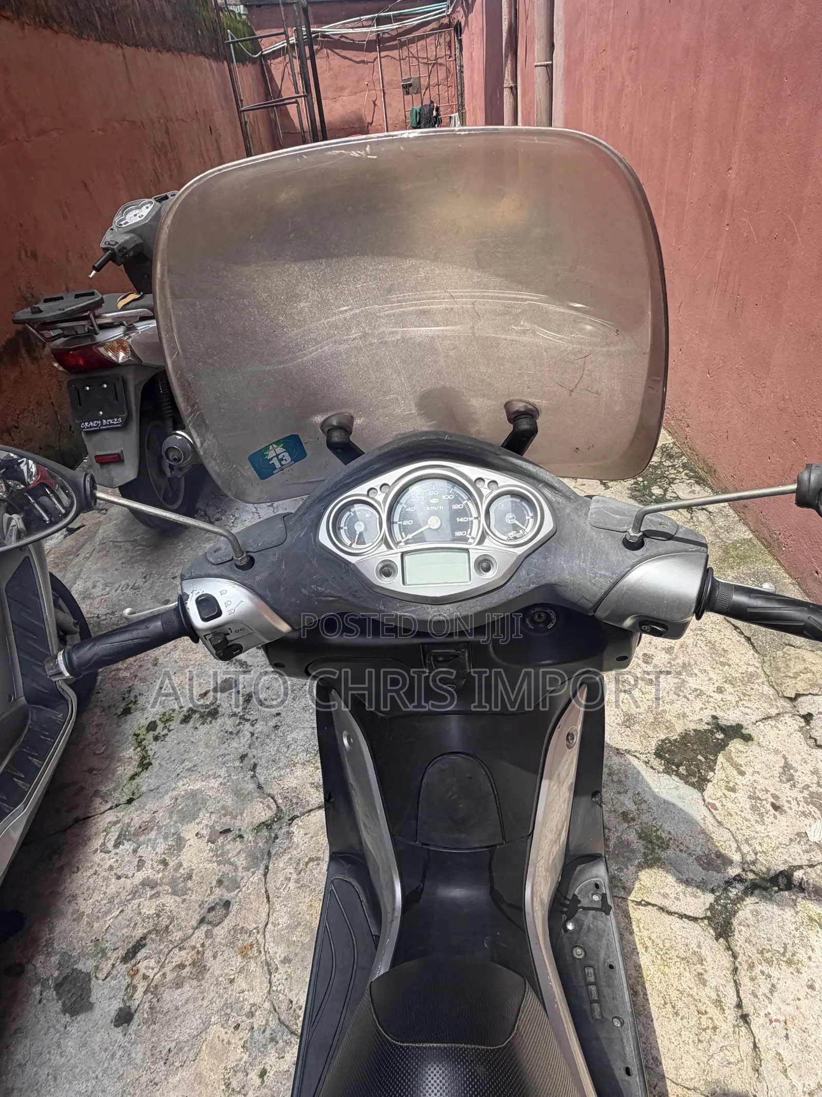 Yamaha 2012 Gray