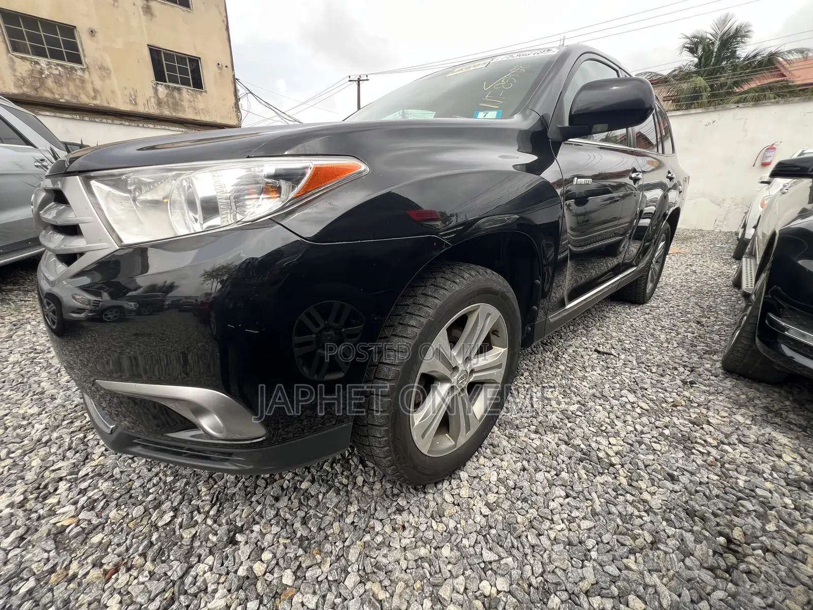 Toyota Highlander Limited 3.5l 4WD 2013 Black
