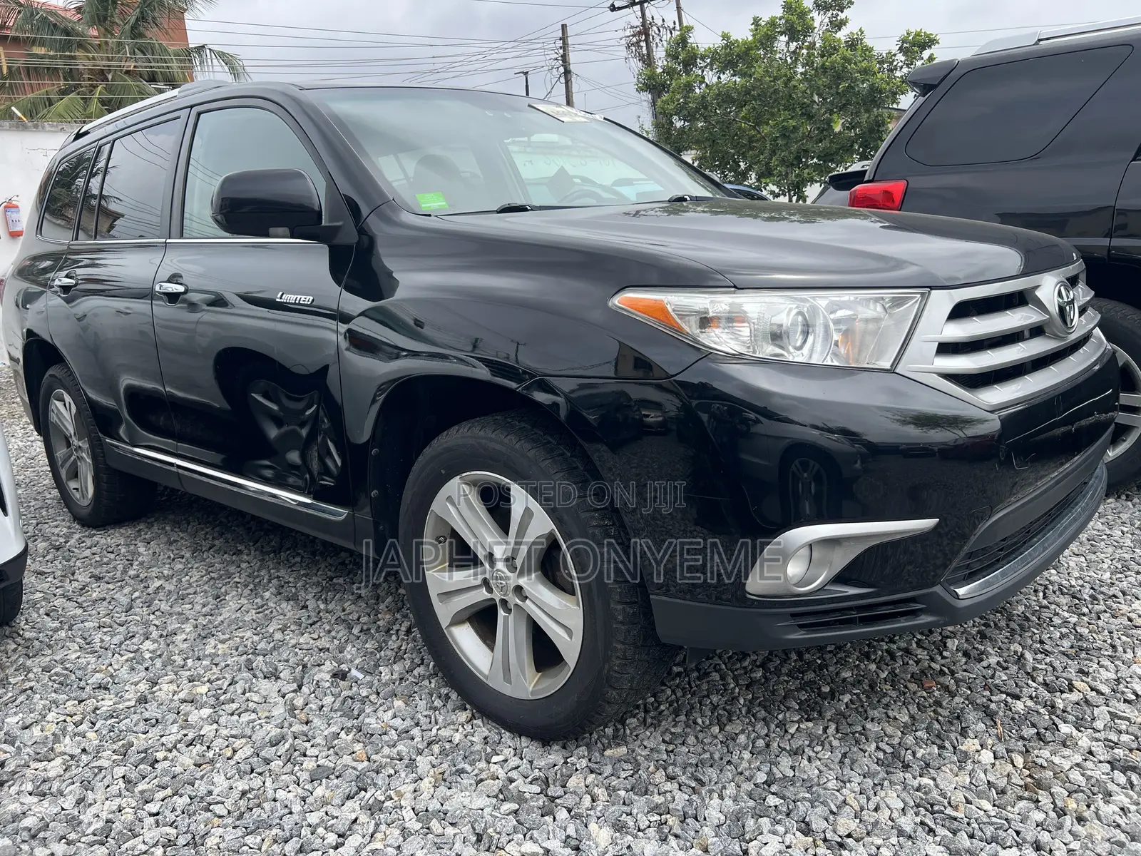 Toyota Highlander Limited 3.5l 4WD 2013 Black