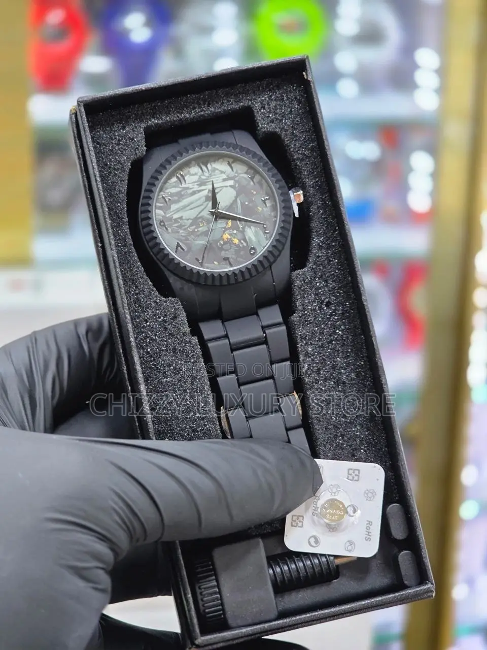 Valenzo Quality Men Chain Strap Wristwatch
