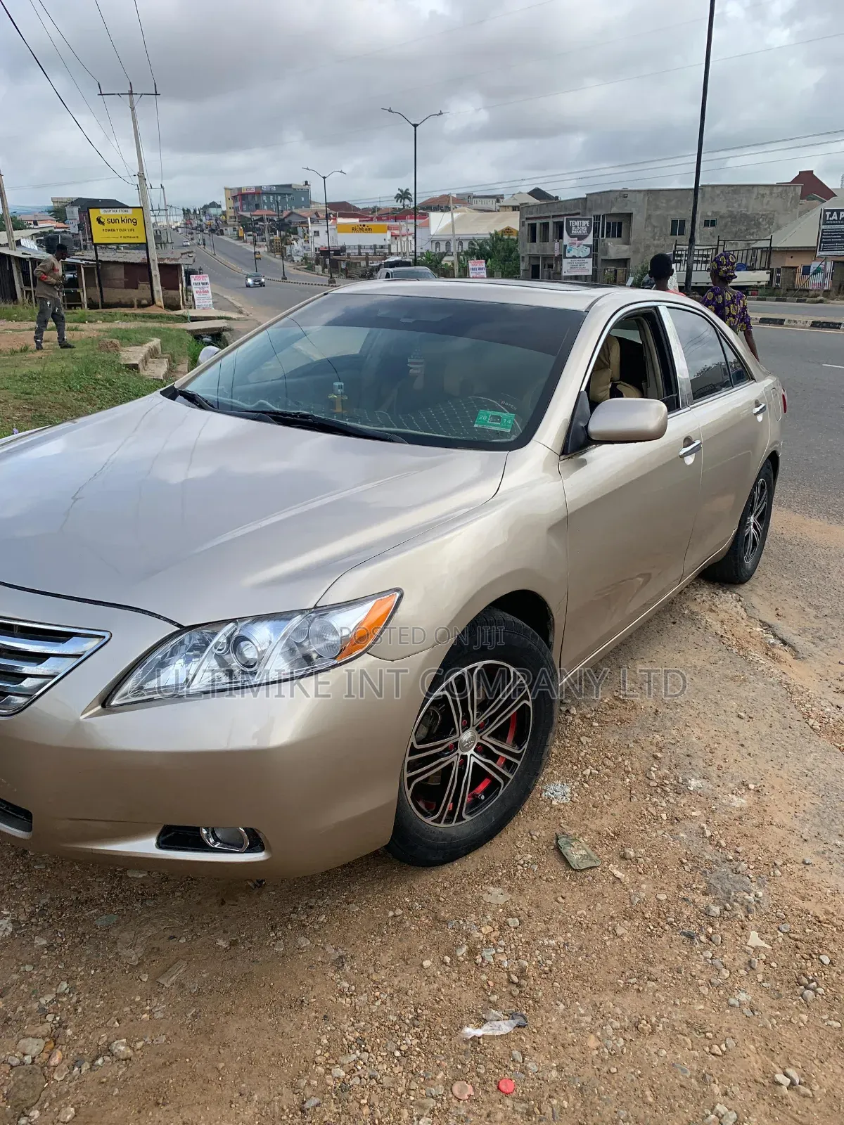 Toyota Camry LE 4dr Sedan (2.4L 4cyl 5A) 2008 Gold