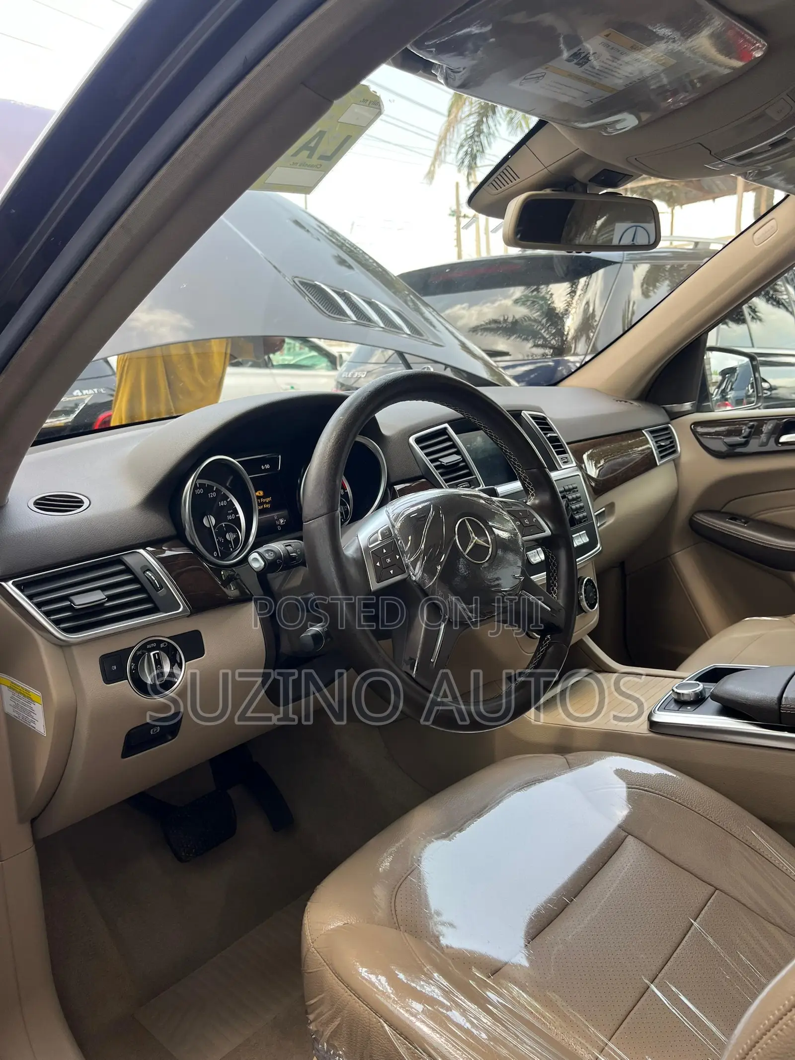 Mercedes-Benz M Class ML350 4MATIC 4dr SUV AWD (3.5L 6cyl 7A) 2014 Black