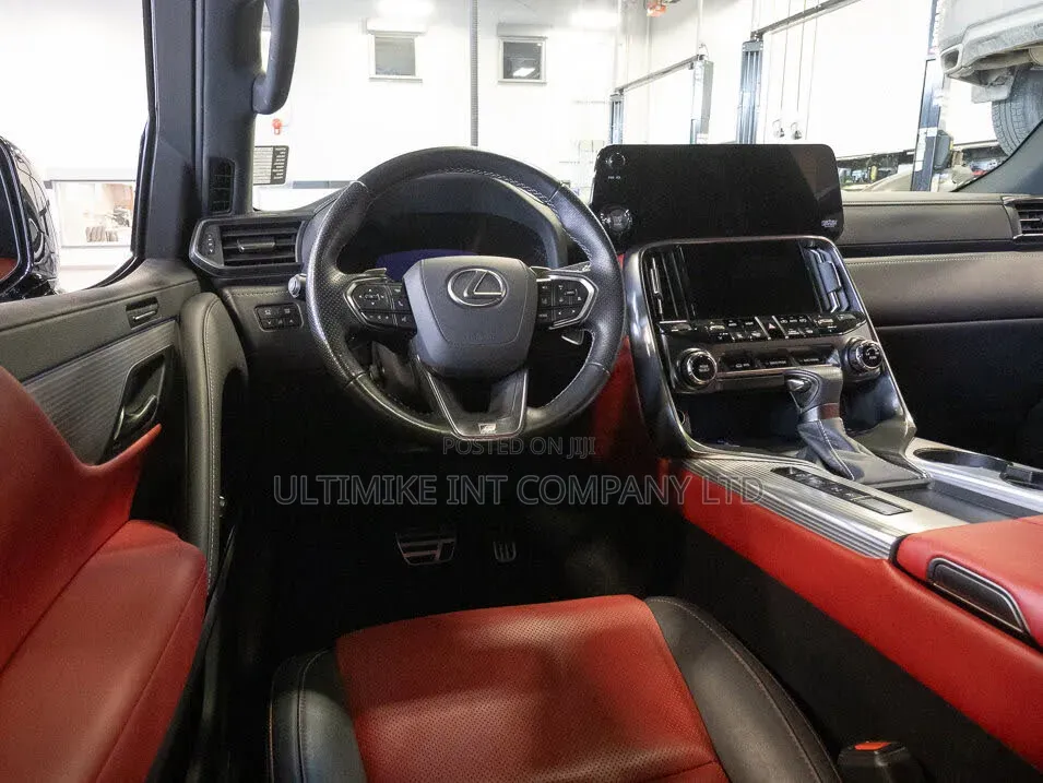Lexus LX 600 2024 Black