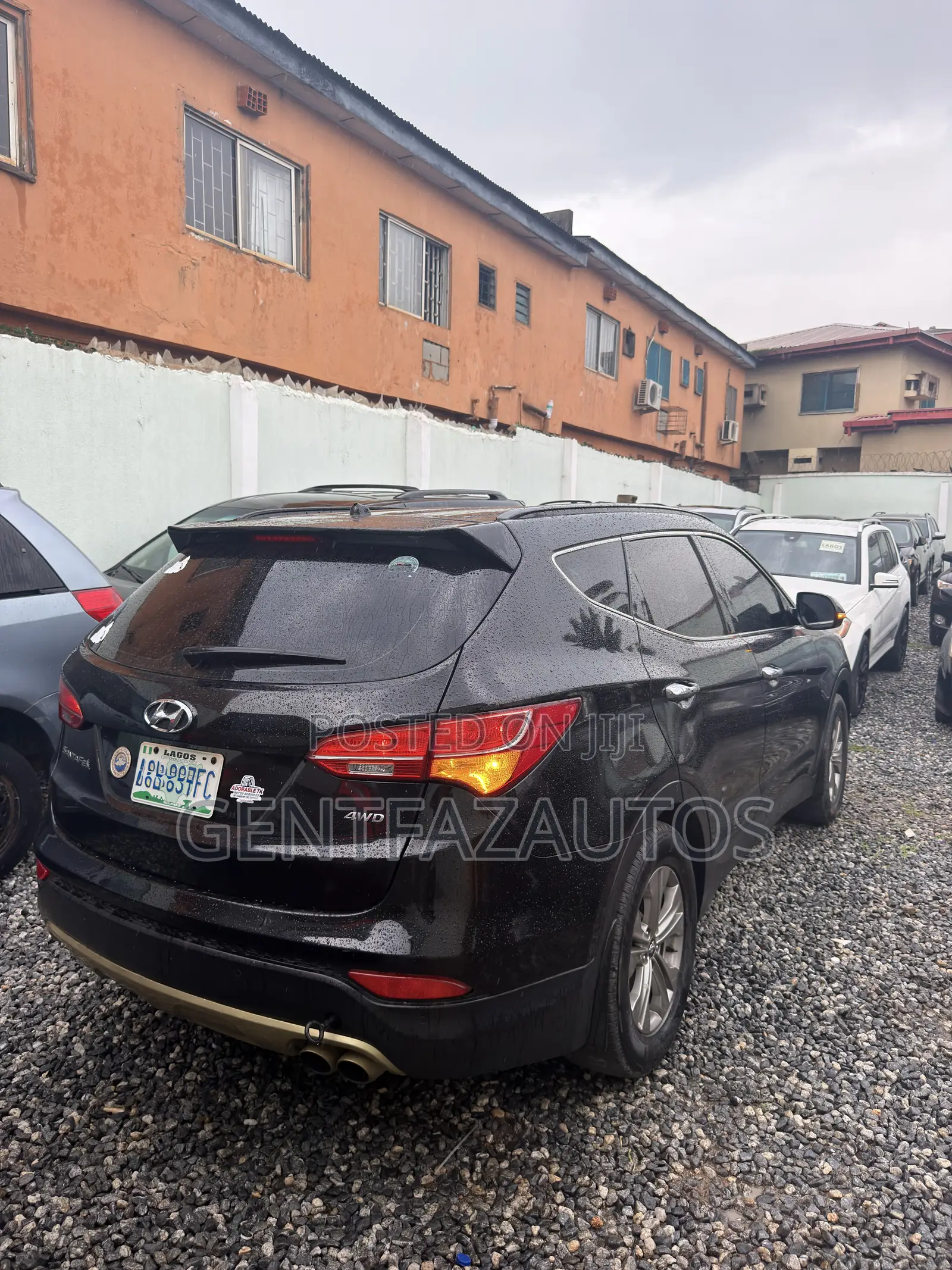 Hyundai Santa Fe 2015 Black