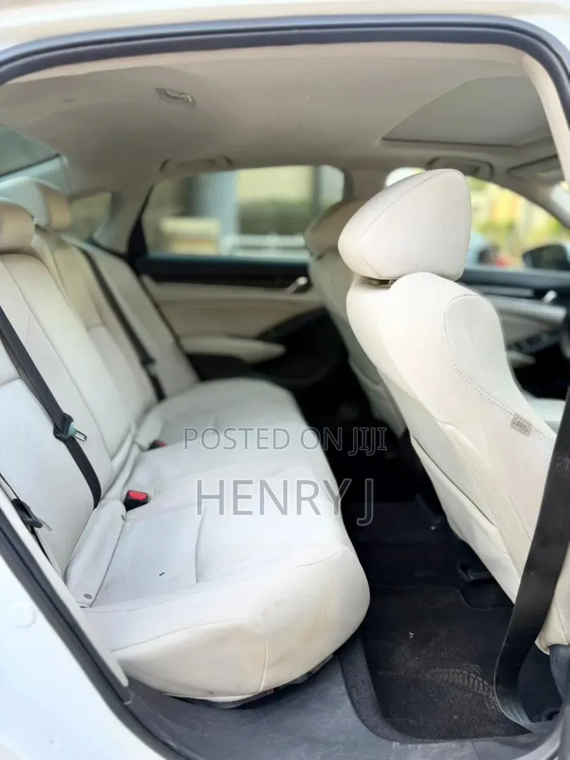 Mercedes-Benz GLK-Class 350 4MATIC 2010 Silver