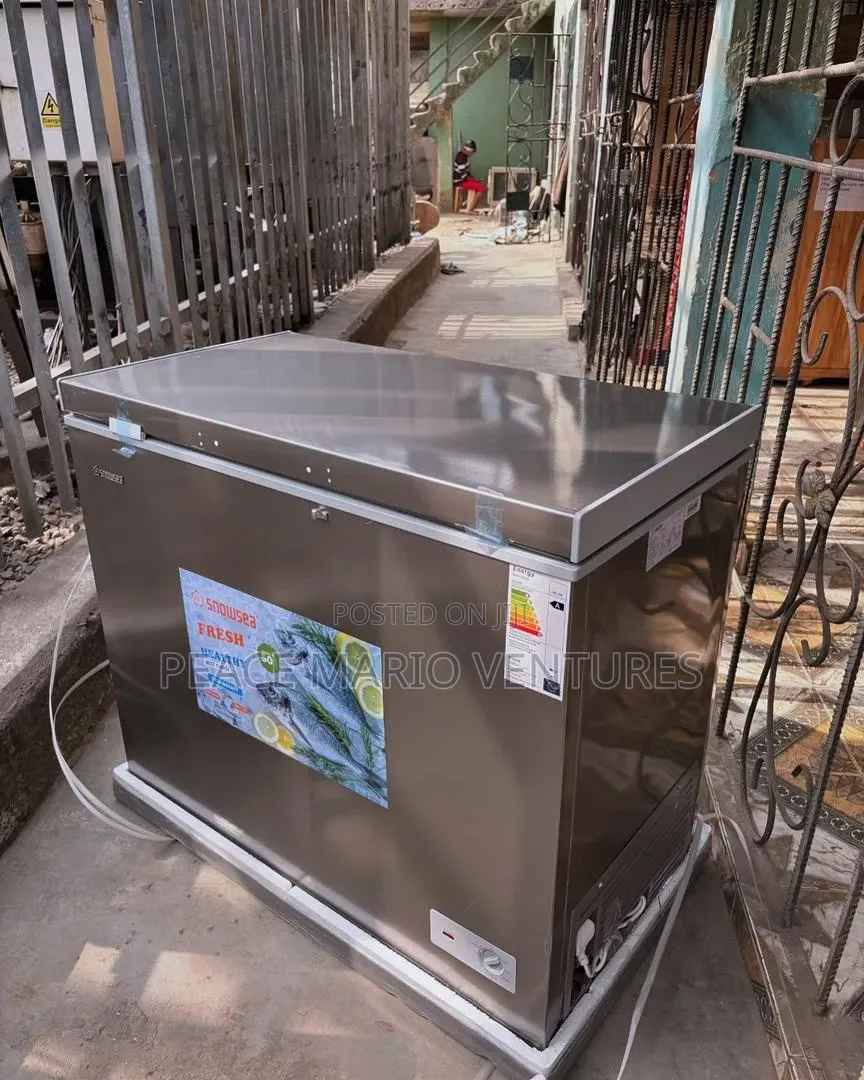 Quality Snowsea Deep Freezer 200litres With Transparent Glass