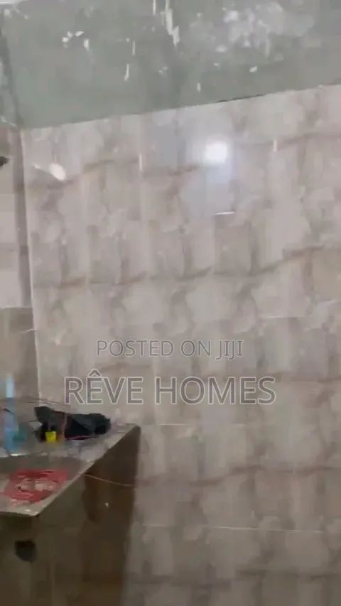 Mini Flat in Abule-Ijesha for rent