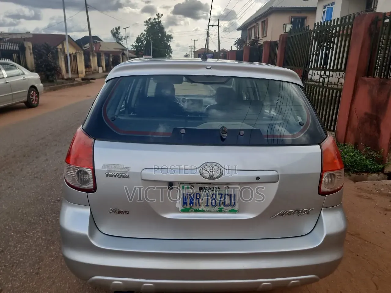 Toyota Matrix 2004 Silver