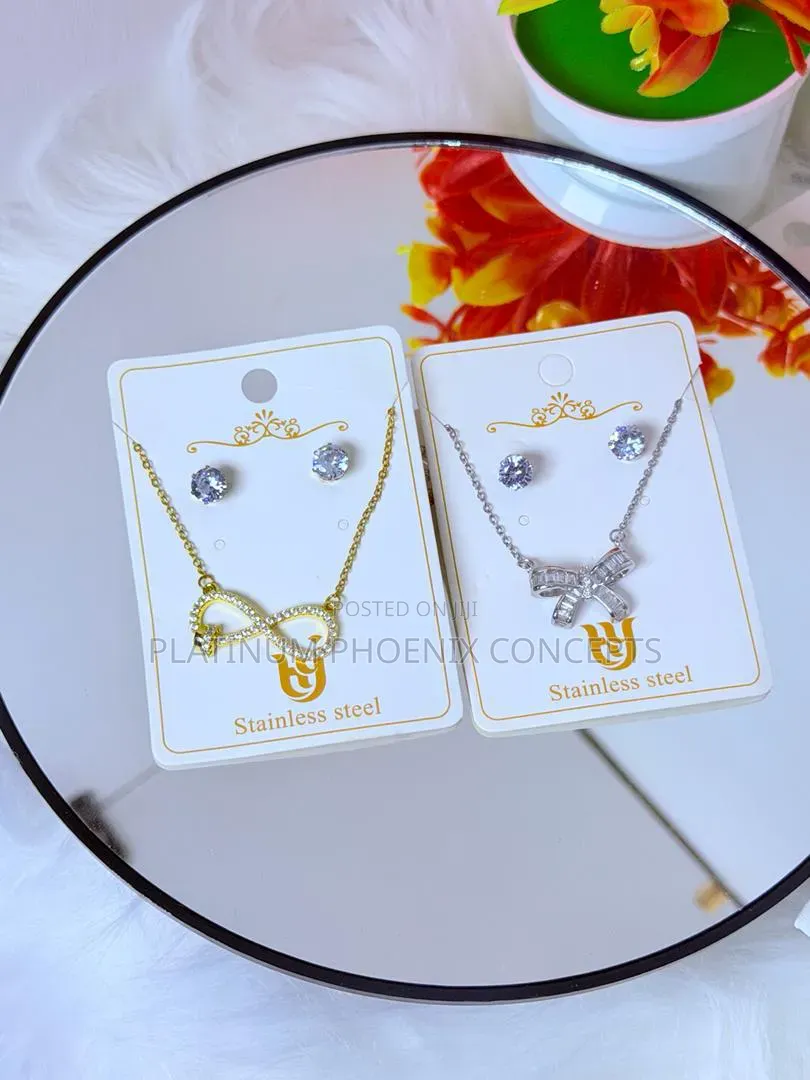 Untarnished Earing and Neck Chain