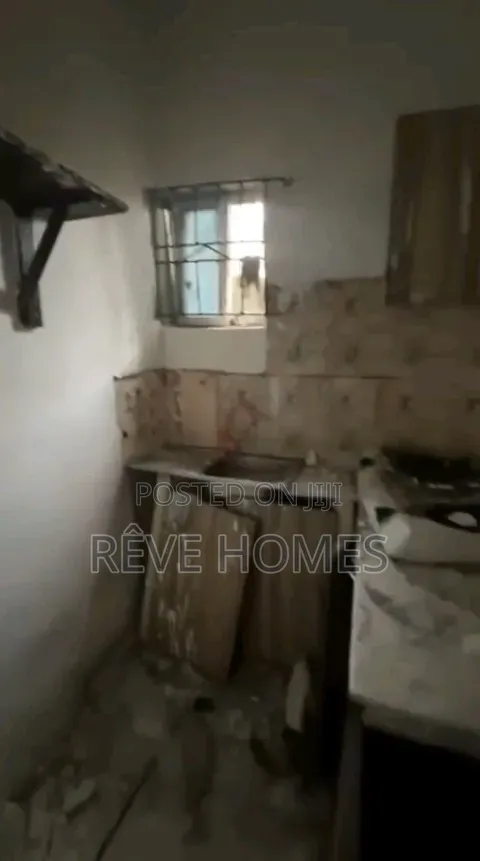1bdrm Bedsitter in Akoka for rent