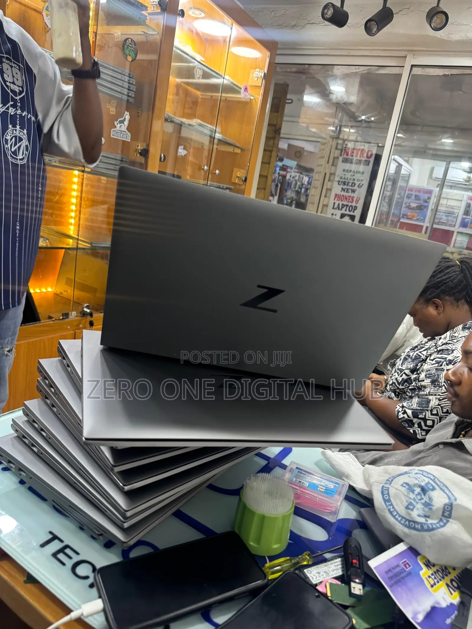 Laptop HP ZBook Firefly G8 16GB Intel Core i7 SSD 256GB