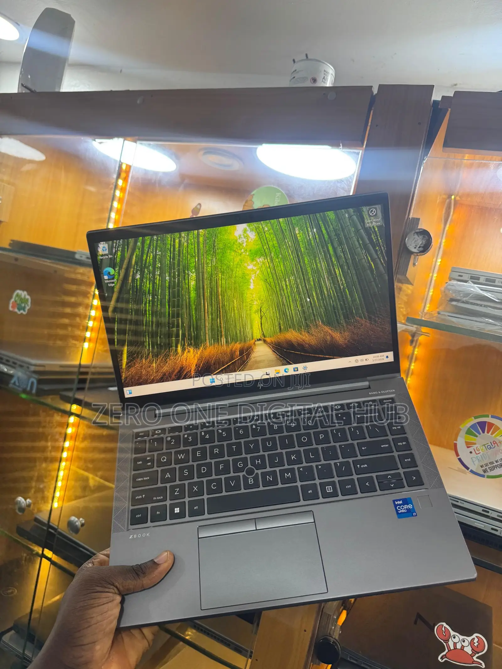 Laptop HP ZBook Firefly G8 16GB Intel Core i7 SSD 256GB