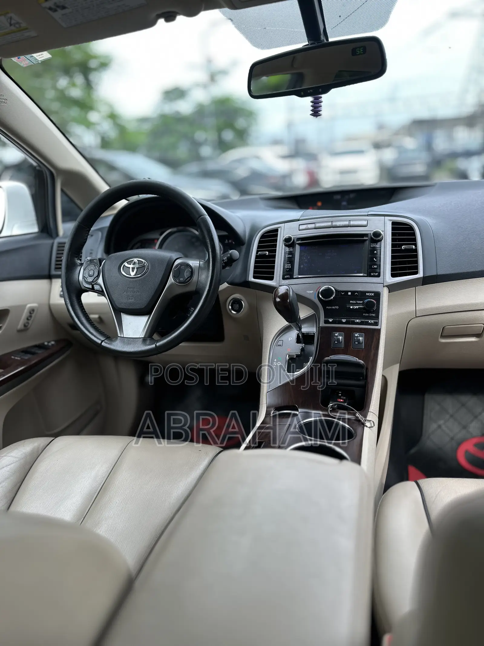 Toyota Venza XLE 2014 White