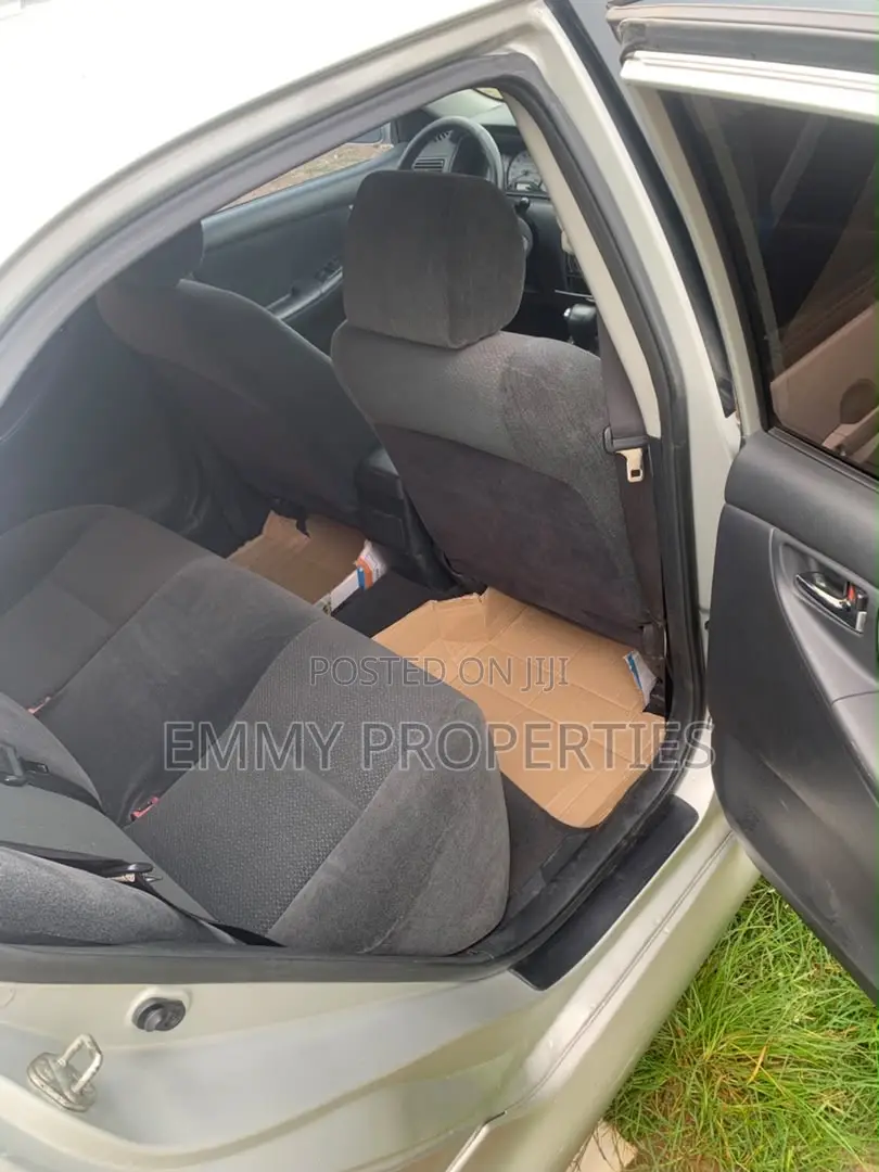 Toyota Corolla S 2005 Silver