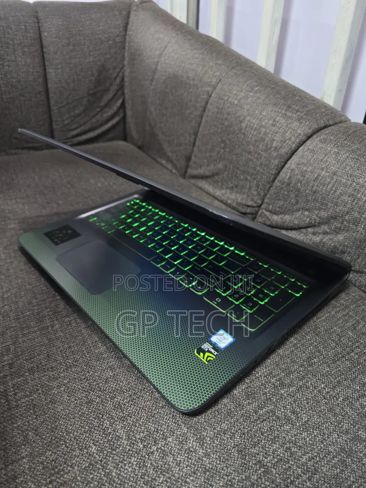 Laptop HP 15 8GB Intel Core i7 HDD+SSD 1T