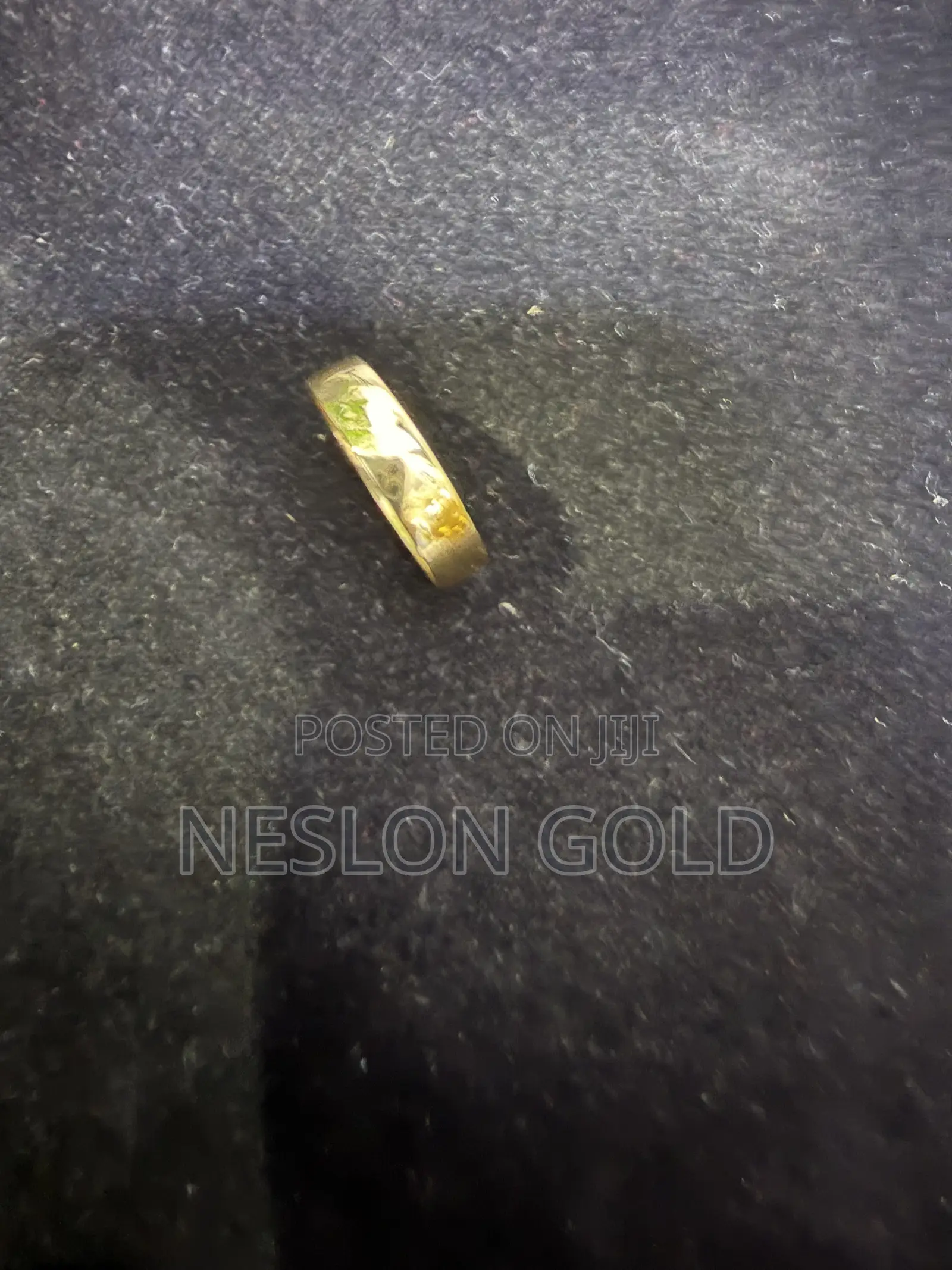 Italy 750 Tested 18karat Gold Wedding Ring Band