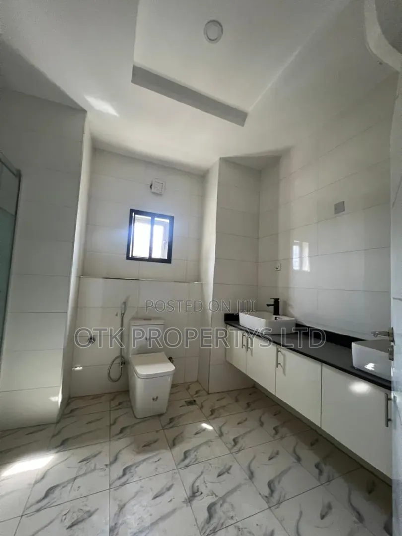 4bdrm Duplex in Jahi, Kubwa for sale