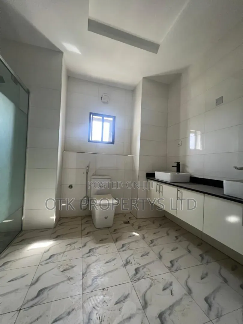 4bdrm Duplex in Jahi, Kubwa for sale