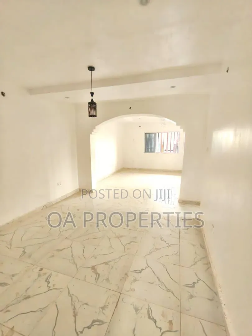 3bdrm Block of Flats in Ibadan for rent